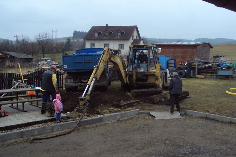 Uložení bazénu - Bohostice - foto 1